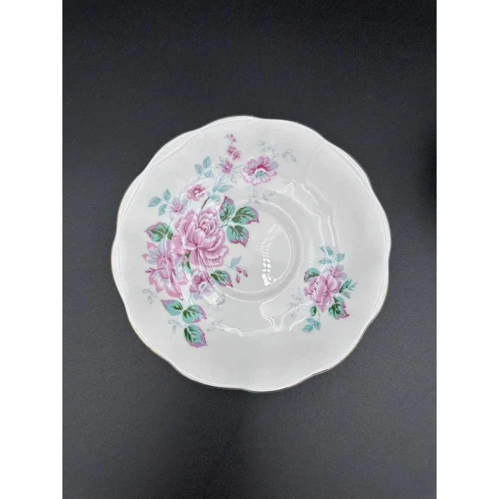 Royal Albert Tea Cup & Saucer ~ Pink Florals Green Leaves ~ Bone‎ China England